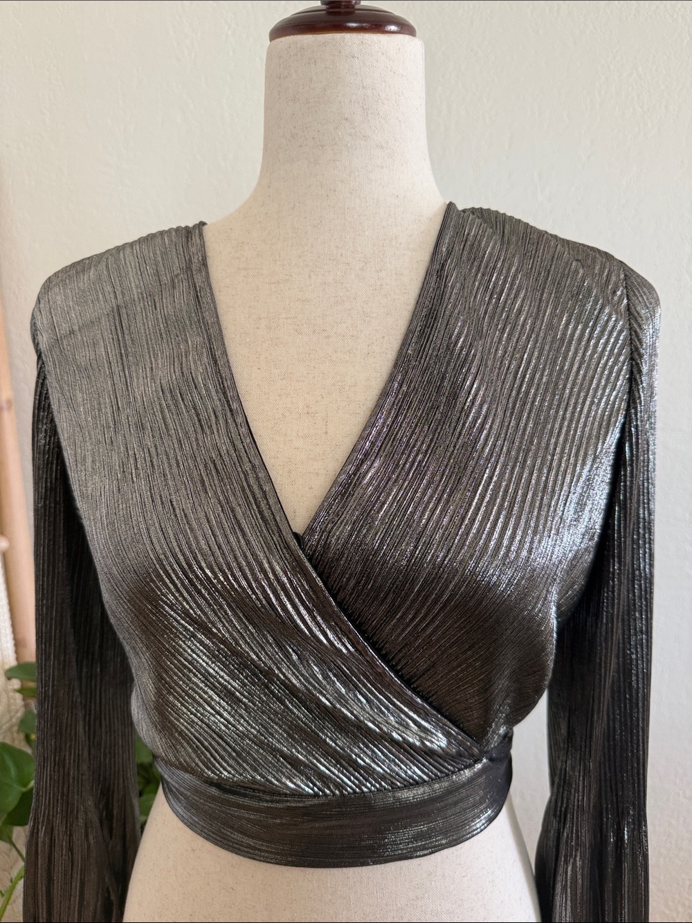 Lucy Paris Metallic Black Wrap Long-Sleeve Crop Top - Picture 4 of 5